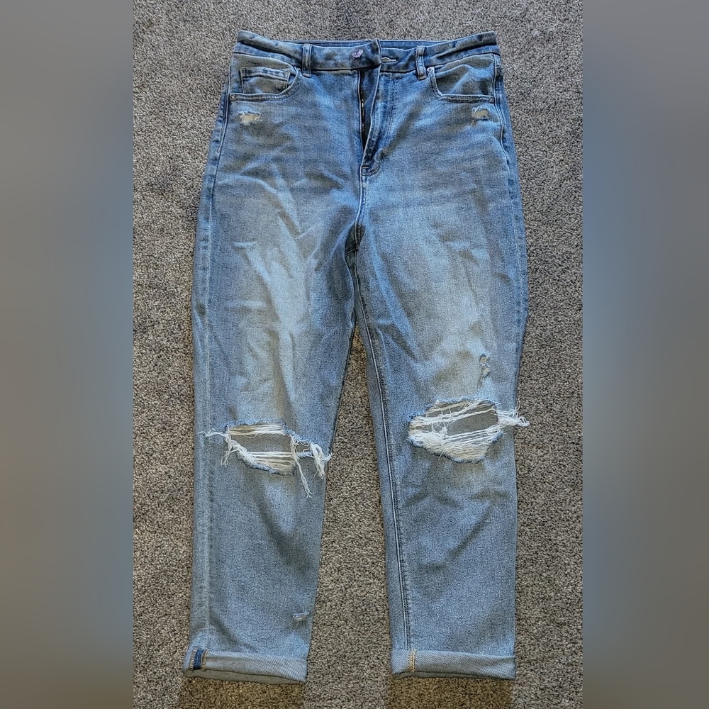 AE - Mom jeans